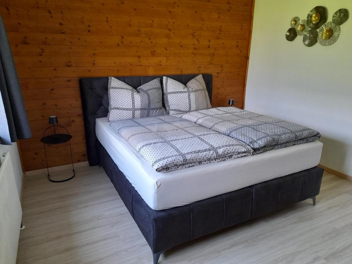 Ferienwohnung Rose Hart im Zillertal Exterior photo